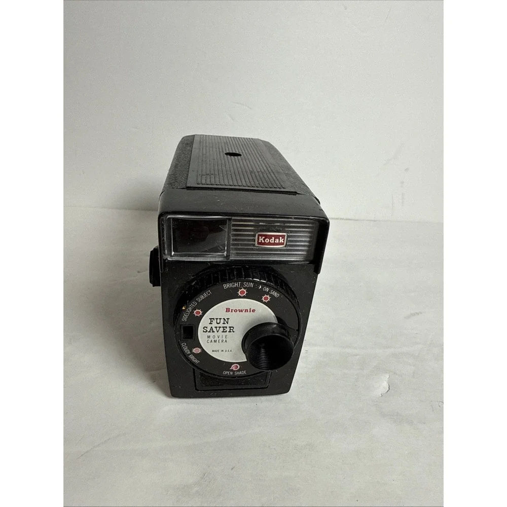 Vintage Kodak‎ Brownie Fun Saver Movie Camera UNTESTED